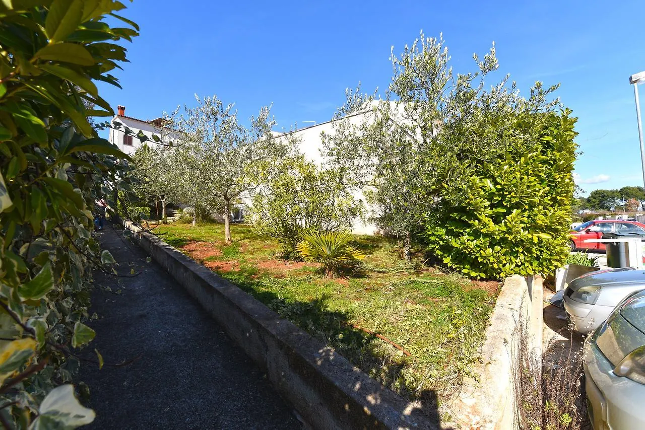Apartment Josip 1562 Pula